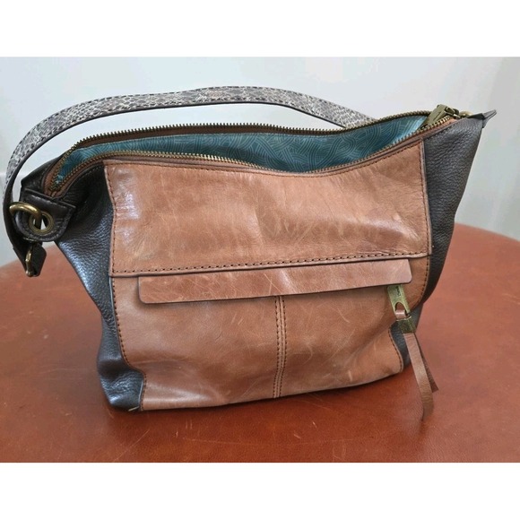 The Sak Indio Two Tone Brown Leather‎  Alameda Purse Snake Skin Pattern Strap - Picture 9 of 12